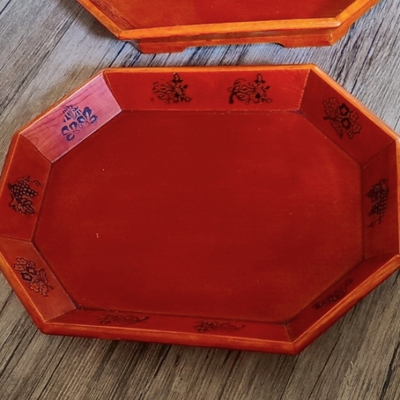 Set of Wooden Trays - Picture 6 of 7